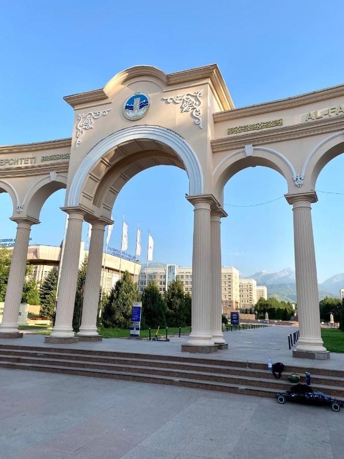 Студия Эрмитаж Атакент Almaty Exterior foto